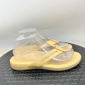 Vionic Kalise Sandals Women Size 7 Shoes Thong Flip Flops Yellow Leather Slip On